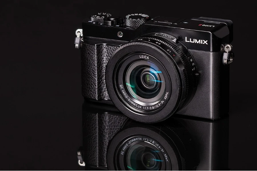 دوربین Panasonic Lumix LX100 II